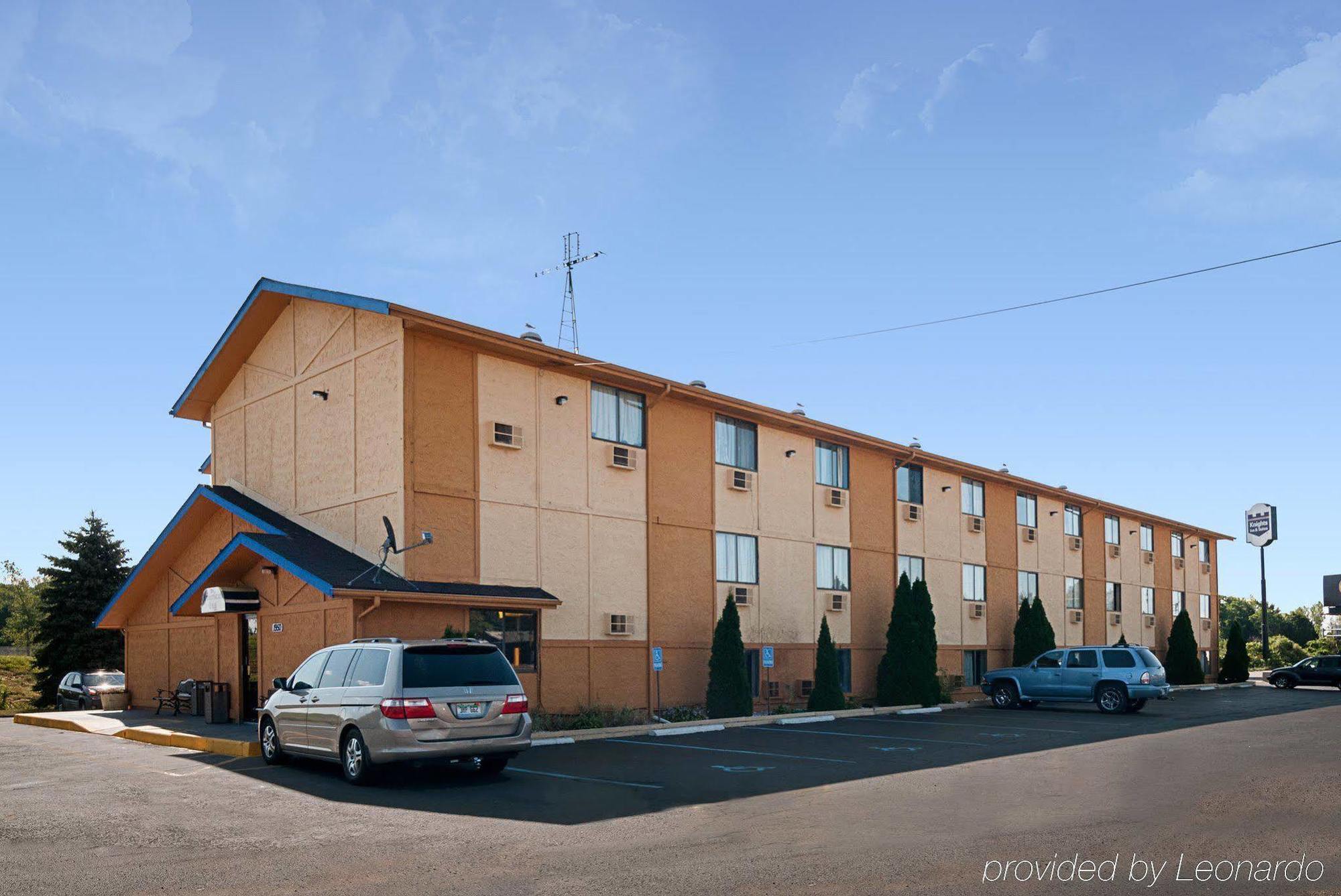 Super 8 By Wyndham Benton Harbor St Joseph Hotell Eksteriør bilde