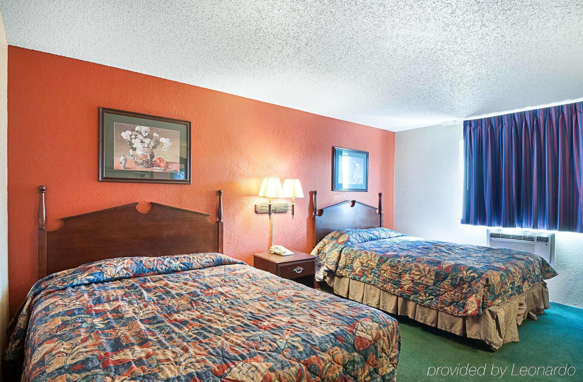 Super 8 By Wyndham Benton Harbor St Joseph Hotell Eksteriør bilde